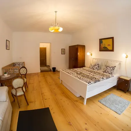Krumlov 3*