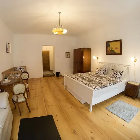 Krumlov 3*