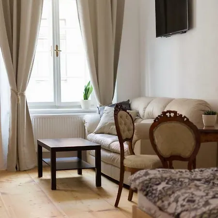 Hotel Krumlov 3*